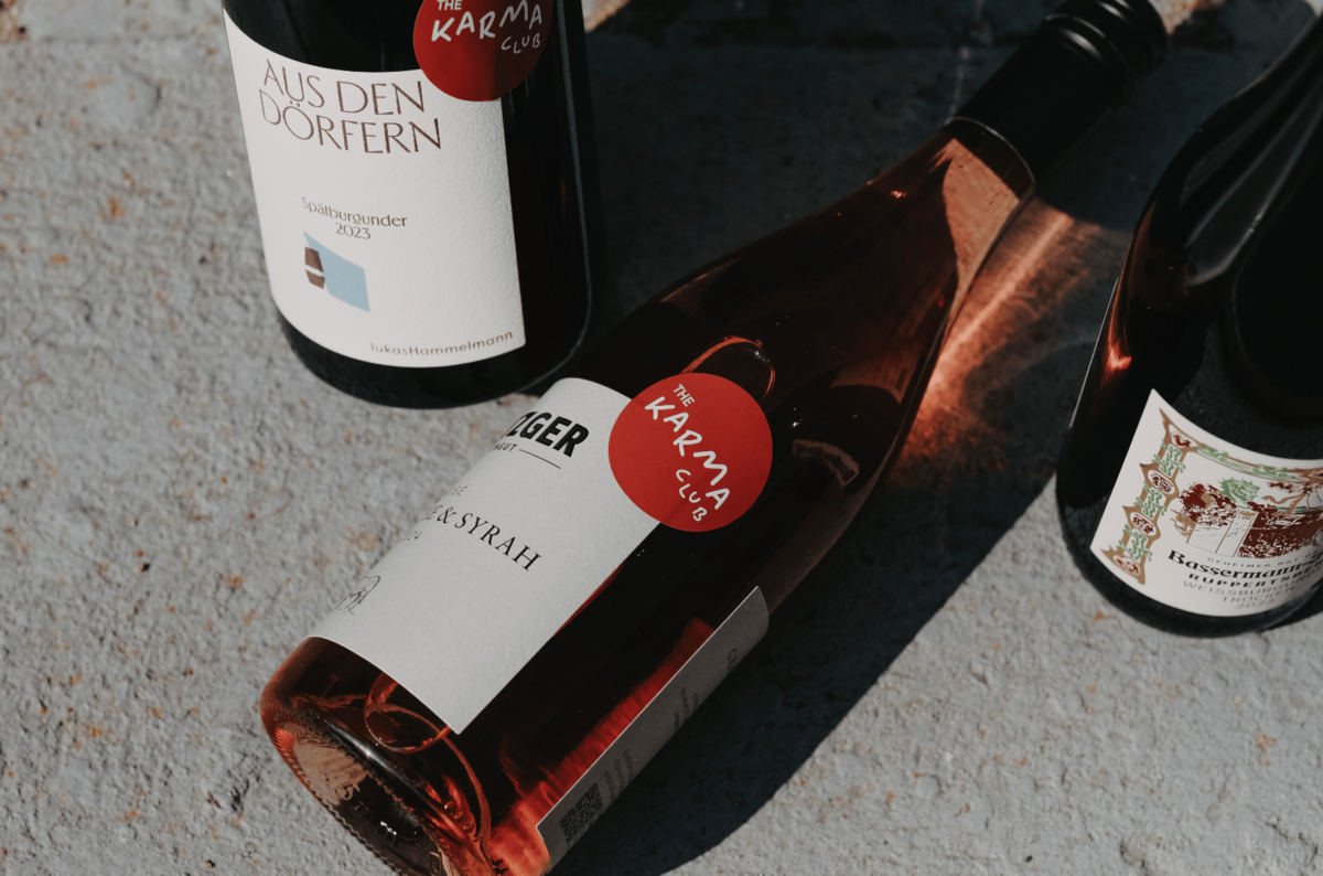 Karma Club Flaschen Branding